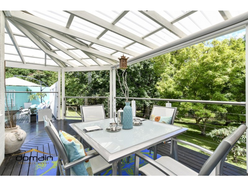 82 Lake Shore Drive, North Avoca NSW 2260