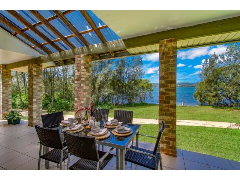 152 Broadwater Drive, Saratoga NSW 2251