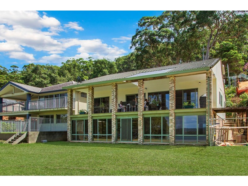 152 Broadwater Drive, Saratoga NSW 2251