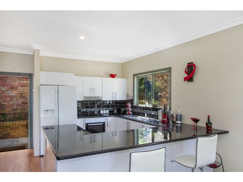152 Broadwater Drive, Saratoga NSW 2251