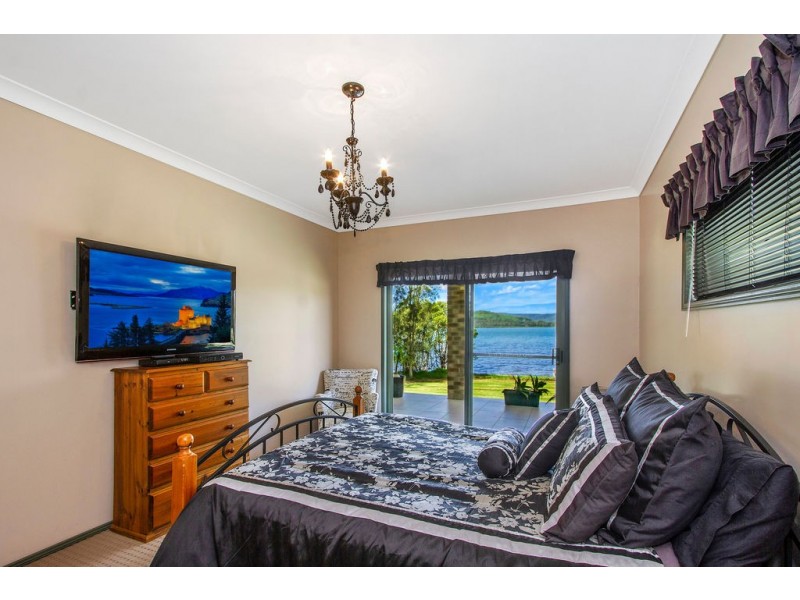 152 Broadwater Drive, Saratoga NSW 2251