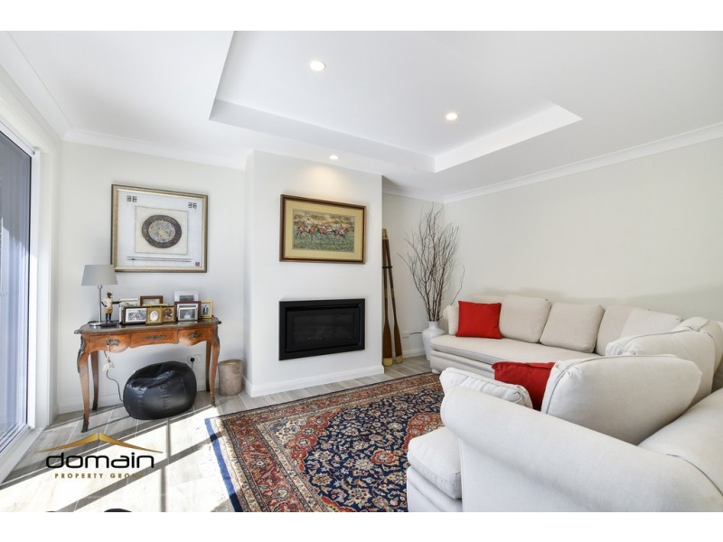 31 Helmsman Blvd, St Huberts Island NSW 2257