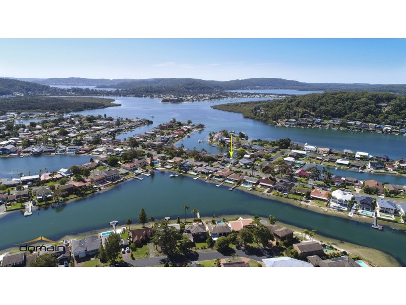 31 Helmsman Blvd, St Huberts Island NSW 2257