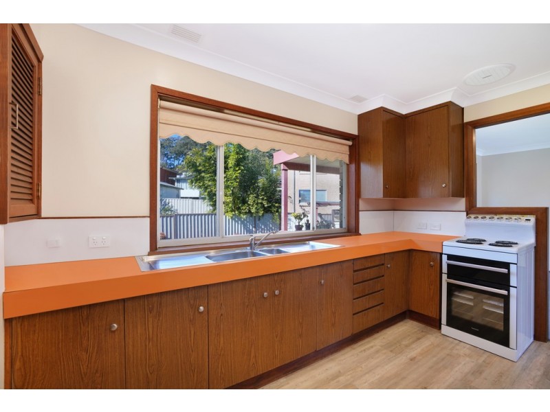 47 Asca Drive, Green Point NSW 2251