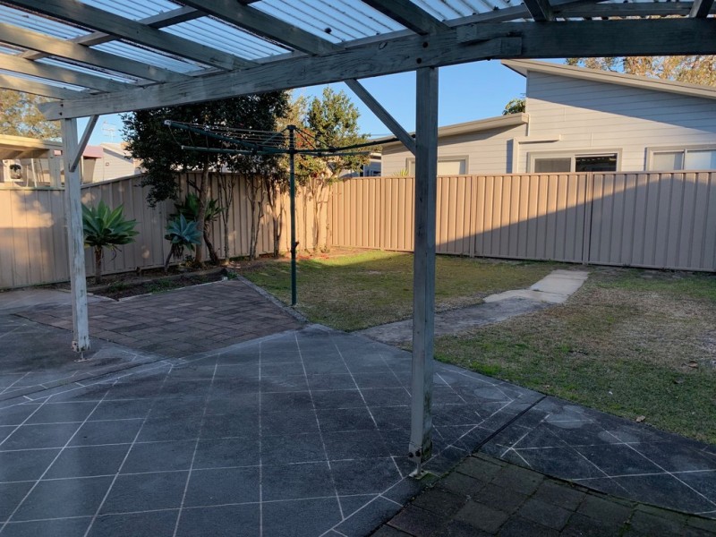 24 Pozieres Avenue, Umina Beach NSW 2257