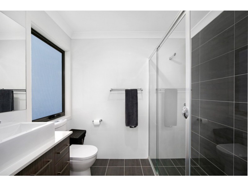 7/18-20 Pemell street, Wyoming NSW 2250