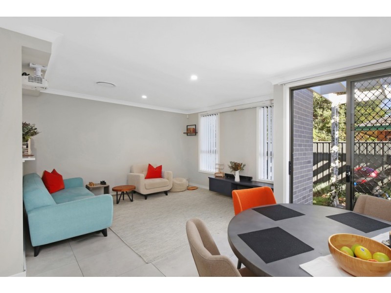 7/18-20 Pemell street, Wyoming NSW 2250