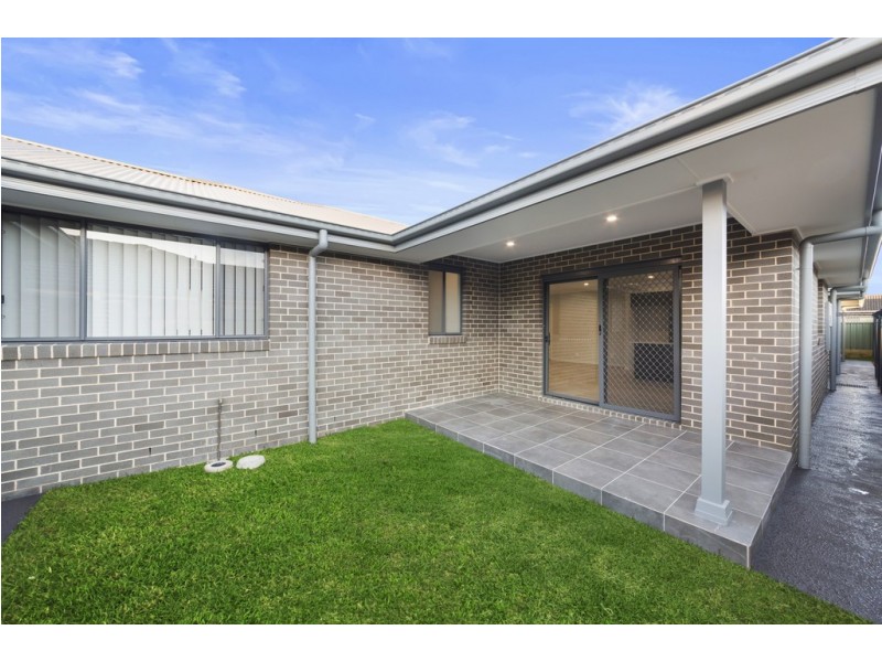 2/117 Rawson Road, Woy Woy NSW 2256