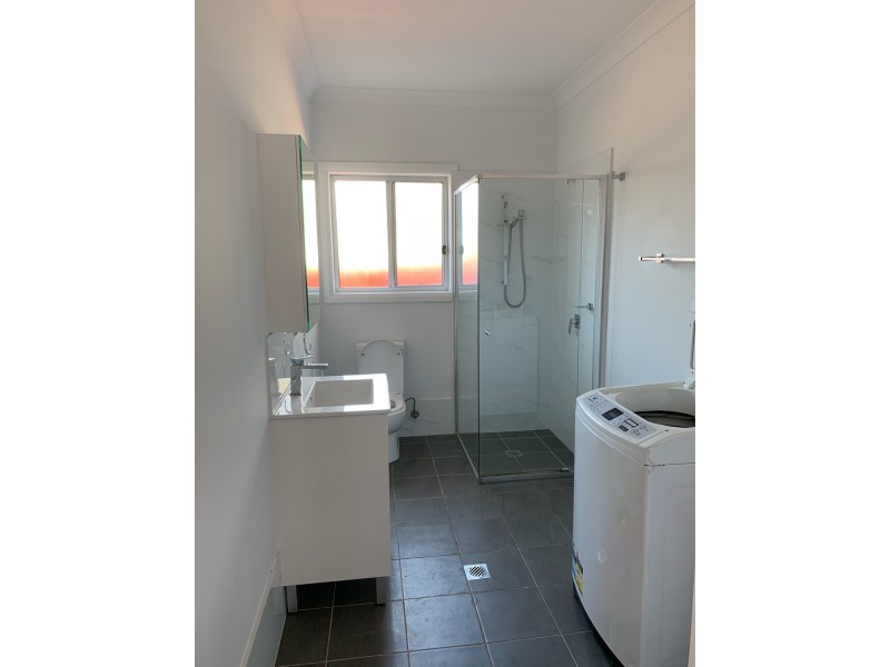 8a Miami Avenue, Woy Woy NSW 2256