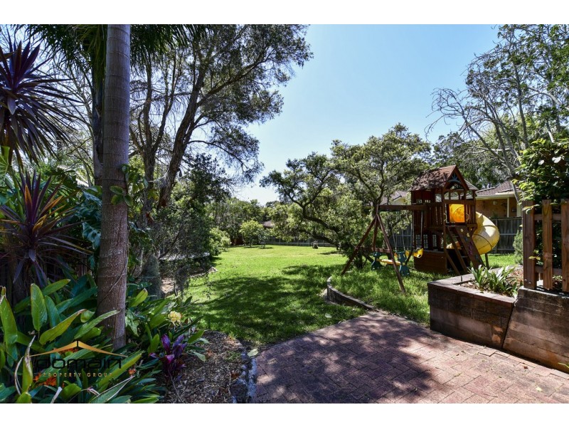 8 Margaret Street, Point Clare NSW 2250