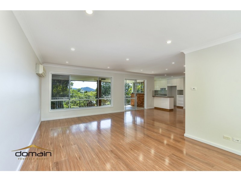 8 Margaret Street, Point Clare NSW 2250