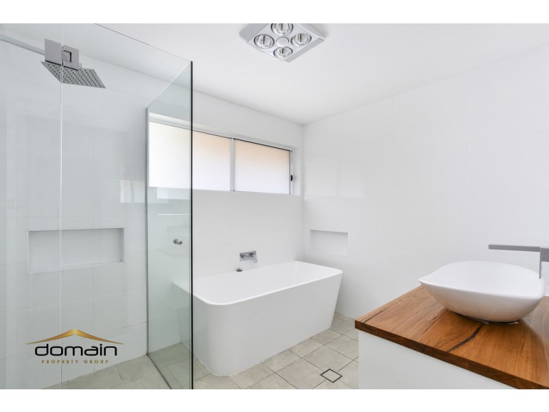 8 Margaret Street, Point Clare NSW 2250