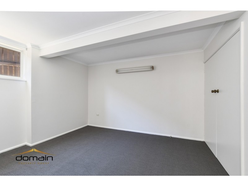 8 Margaret Street, Point Clare NSW 2250