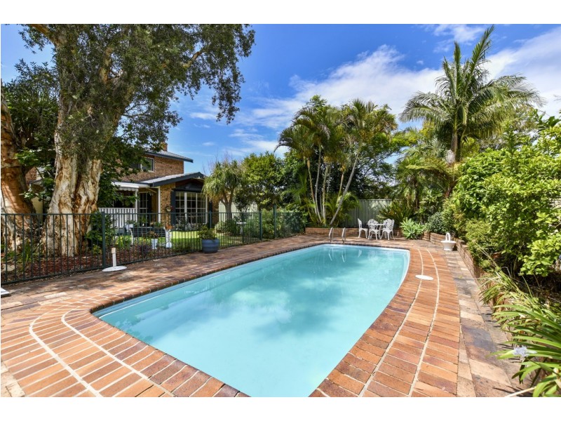 11 Attunga Close, St Huberts Island NSW 2257