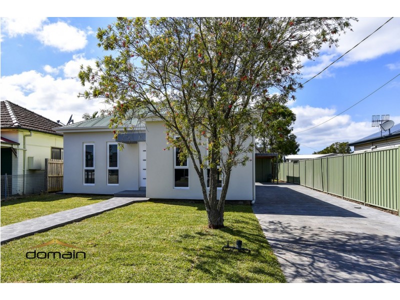 18 North Burge Road, Woy Woy NSW 2256