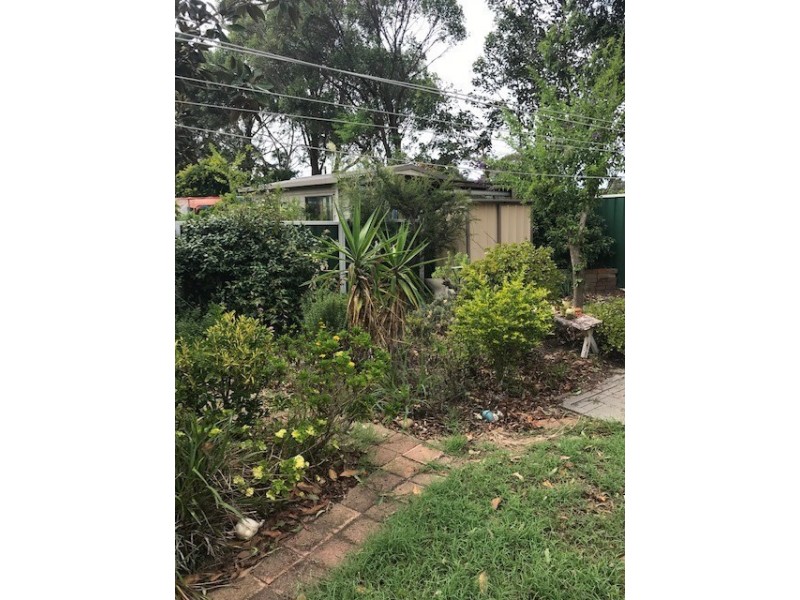 52 Terry Ave, Woy Woy NSW 2256