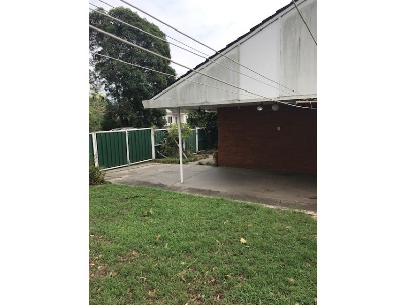 52 Terry Ave, Woy Woy NSW 2256