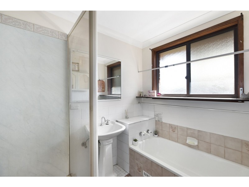 581 Pacific Highway, Wadalba NSW 2259