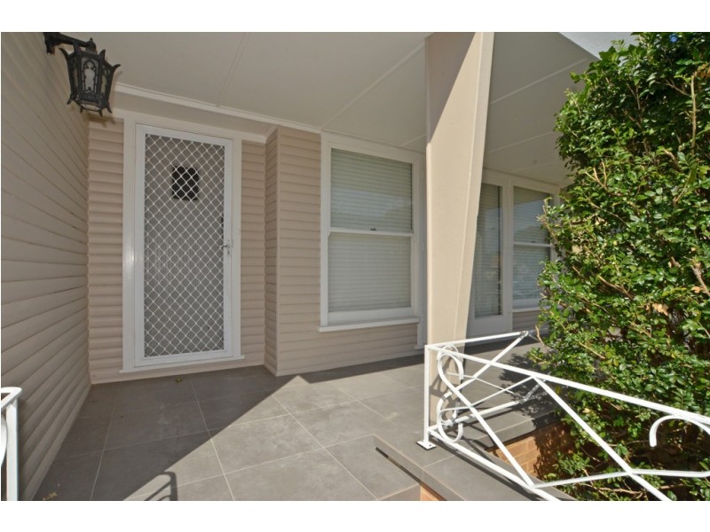 194 Memorial Ave, Ettalong Beach NSW 2257