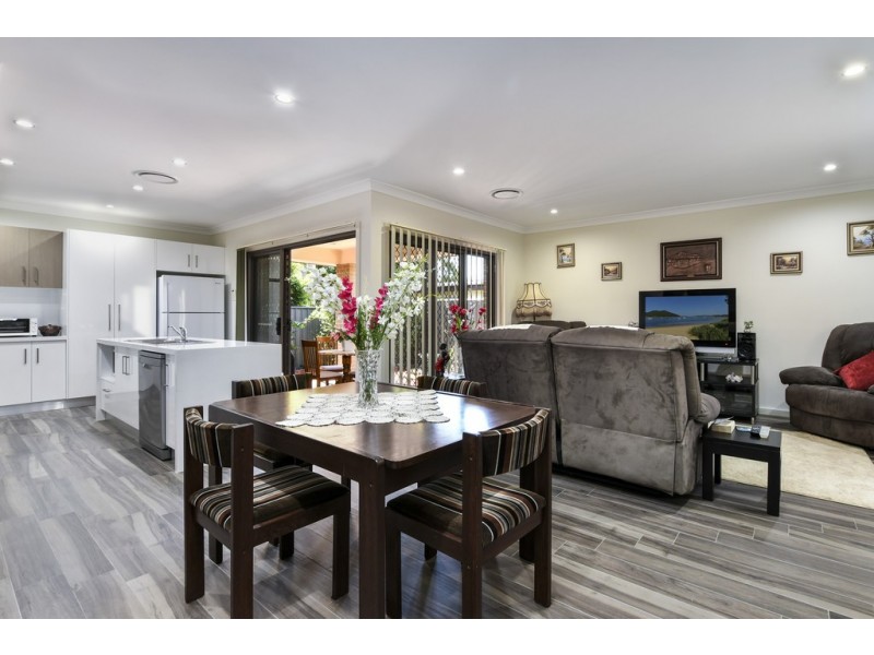 2/141 Bourke Road, Umina Beach NSW 2257