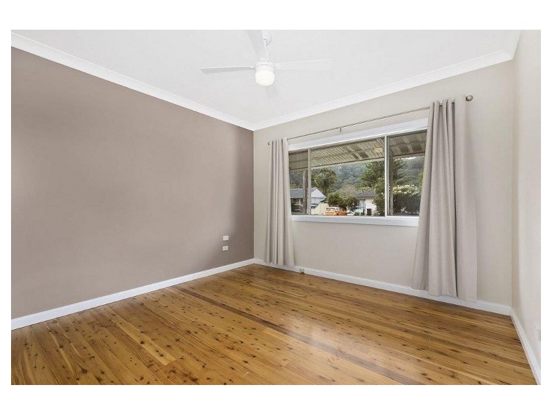 13 Springwood Street, Blackwall NSW 2256