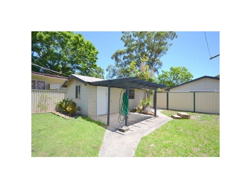 13 Springwood Street, Blackwall NSW 2256