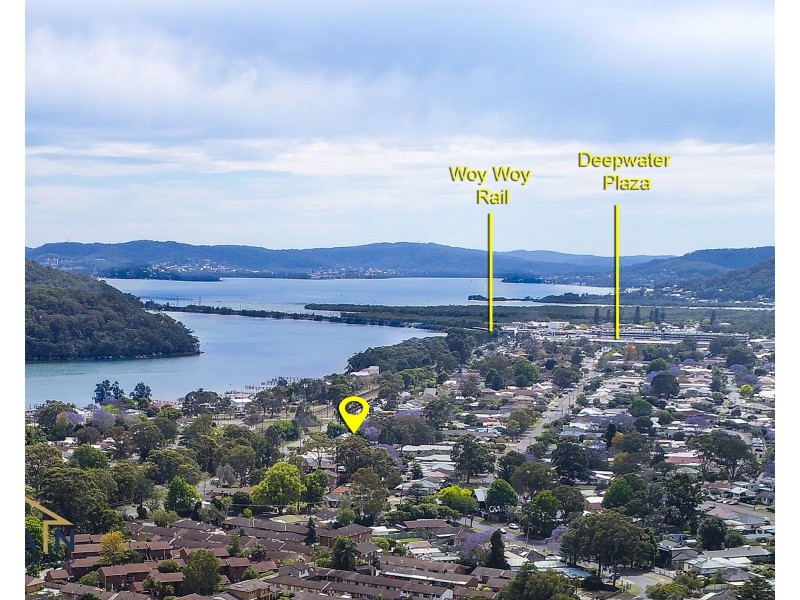 180 Railway Street, Woy Woy NSW 2256