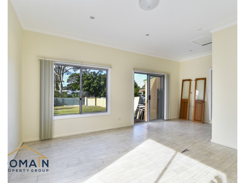 180 Railway Street, Woy Woy NSW 2256