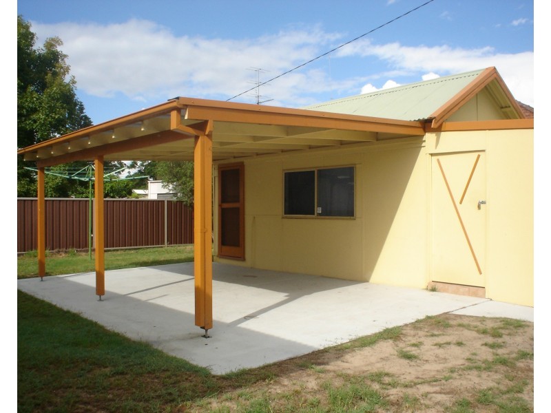 4A Wyalong Rd, Blackwall NSW 2256