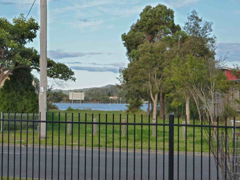 167 North Burge Road, Woy Woy NSW 2256