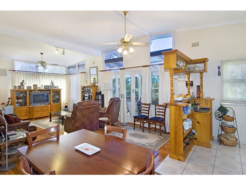 28 Paton Street, Woy Woy NSW 2256