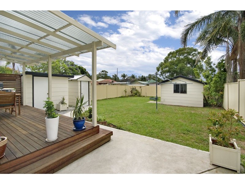 38  Dorothy Avenue, Woy Woy NSW 2256