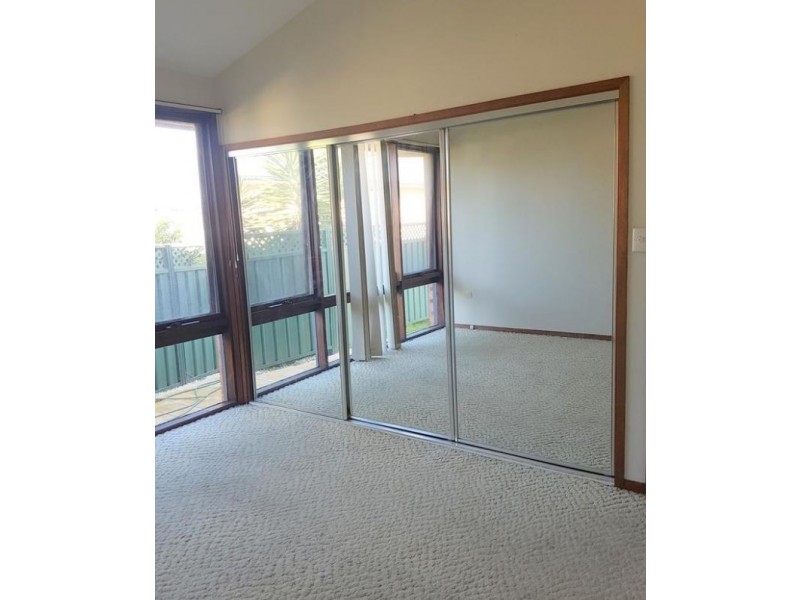 140 North Burge Road, Woy Woy NSW 2256