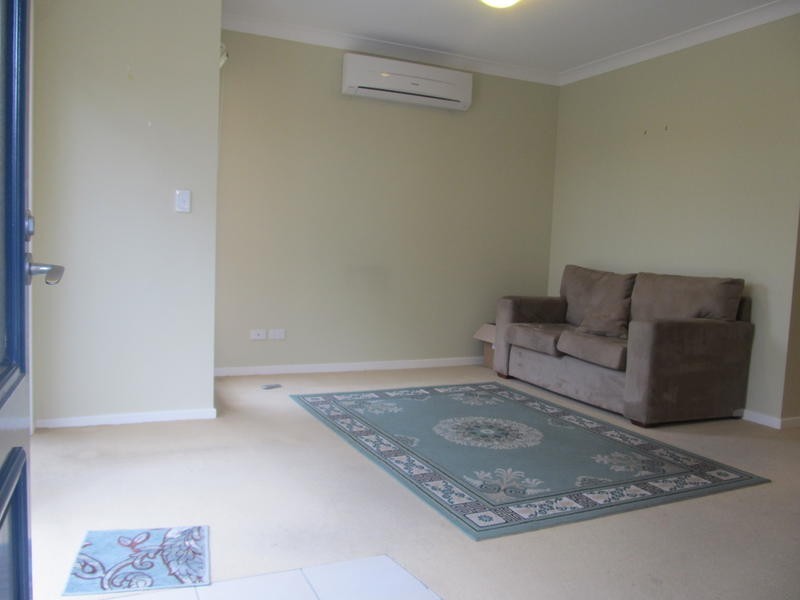 2/81-83 Ocean Beach Road, Woy Woy NSW 2256