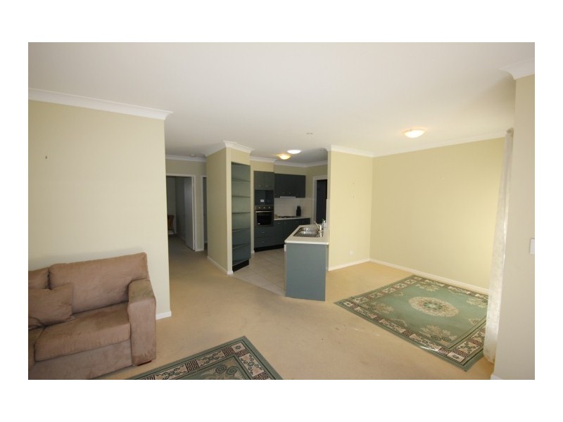 2/81-83 Ocean Beach Road, Woy Woy NSW 2256