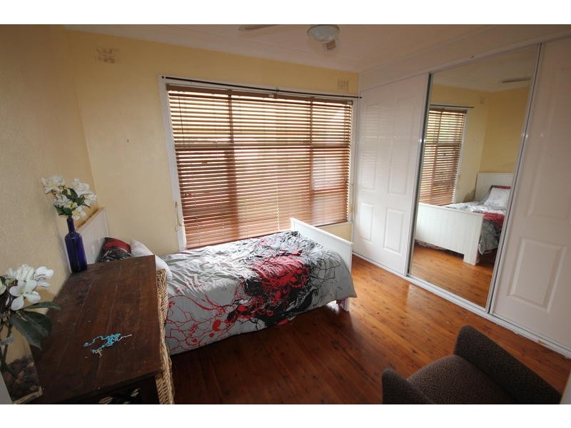1 Fitzroy Street, Umina Beach NSW 2257