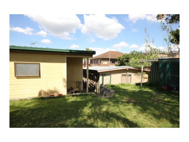 131 Cornelia Road, Toongabbie NSW 2146