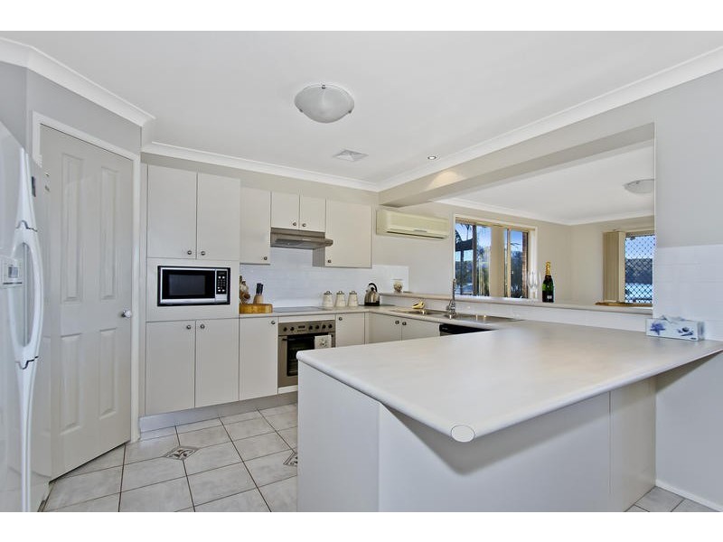 12 Munal Avenue, Booker Bay NSW 2257