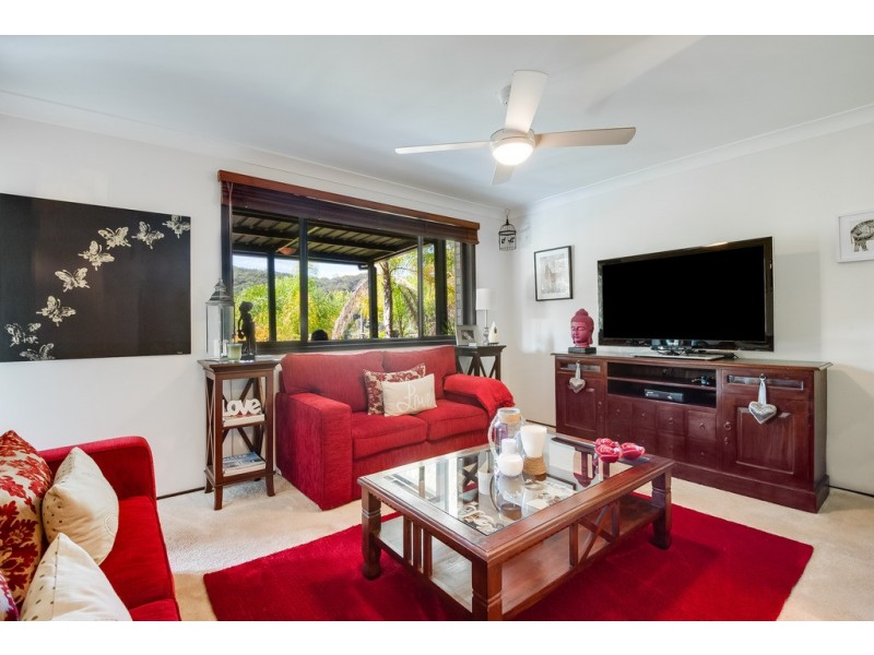 22 The Broadwaters, Tascott NSW 2250
