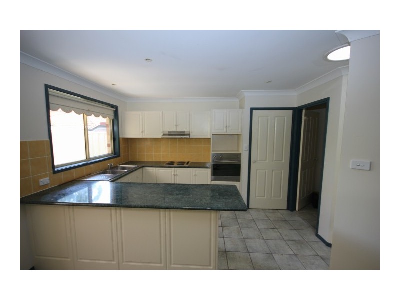 1/10 Warrigal Street, Blackwall NSW 2256