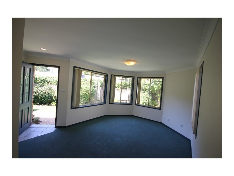 1/10 Warrigal Street, Blackwall NSW 2256