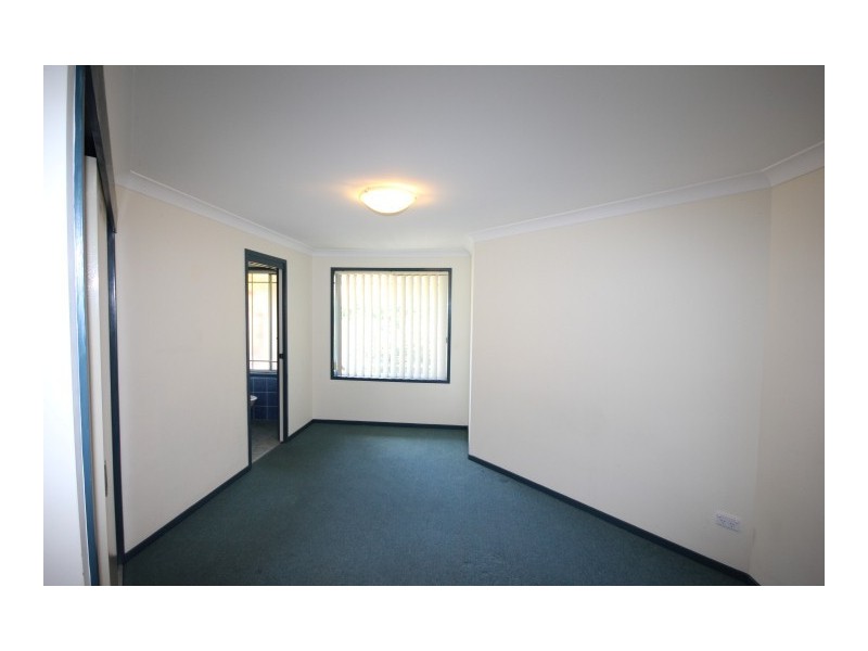 1/10 Warrigal Street, Blackwall NSW 2256