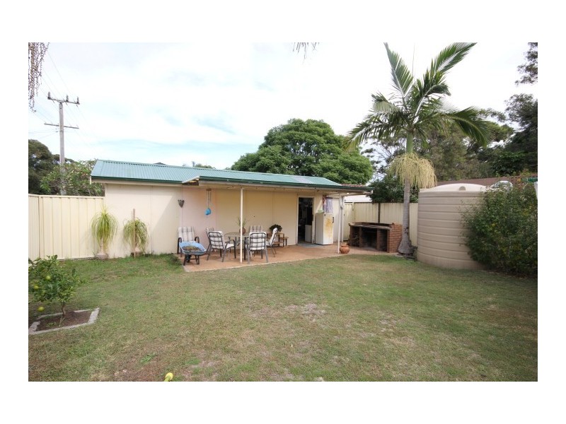 16 Wallaby Street, Blackwall NSW 2256