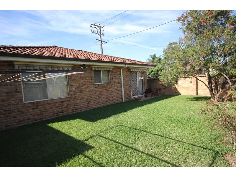 1/36 Barrenjoey Road, Ettalong Beach NSW 2257