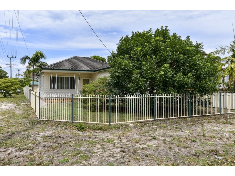 16 Wallaby Street, Blackwall NSW 2256