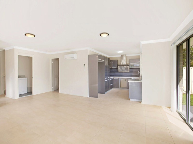1/162 Blackwall Road, Woy Woy NSW 2256