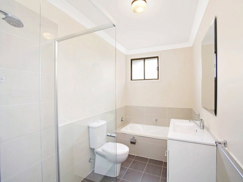 1/162 Blackwall Road, Woy Woy NSW 2256