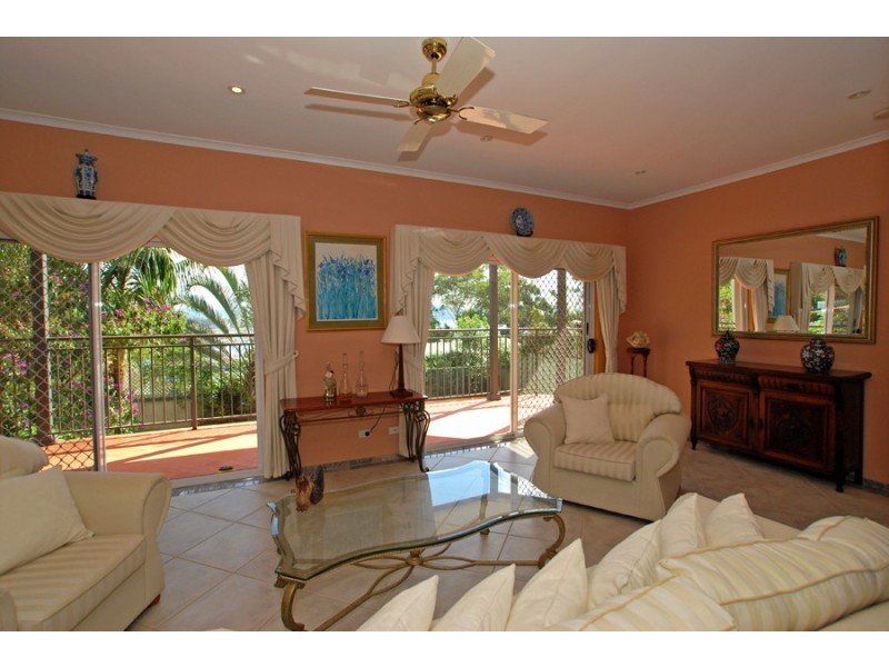 11 Bayview Crescent, Blackwall NSW 2256