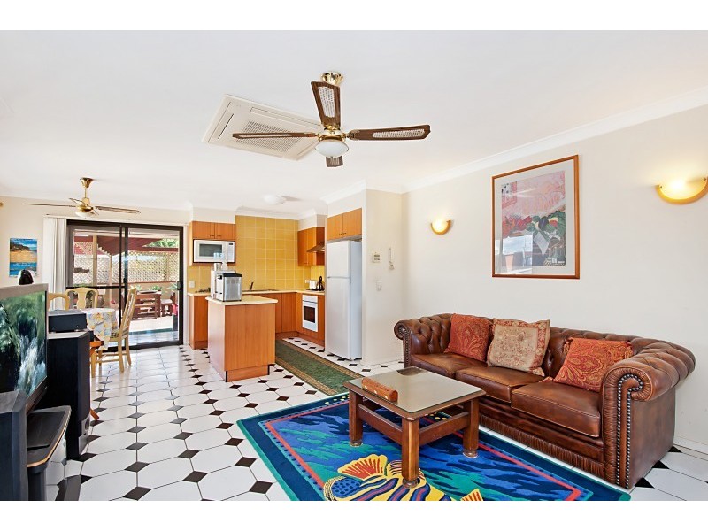 51 Picnic Pde, Ettalong Beach NSW 2257