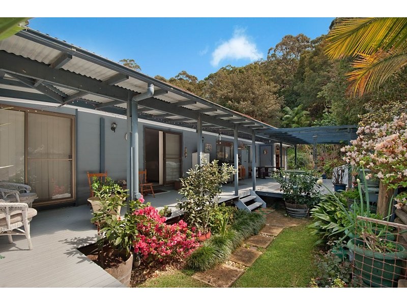 22 Murrumbooee Place, Tascott NSW 2250